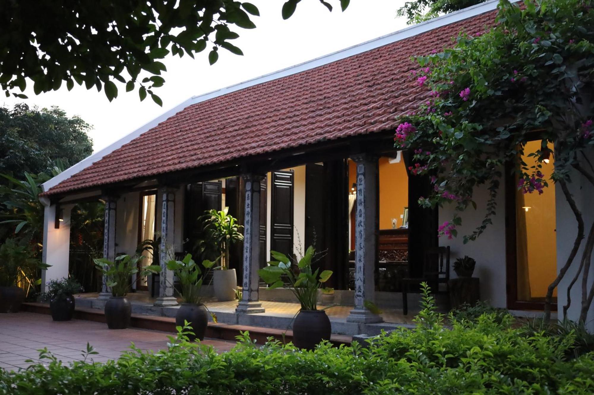 Thom'S House Hotel Нин Бин Екстериор снимка